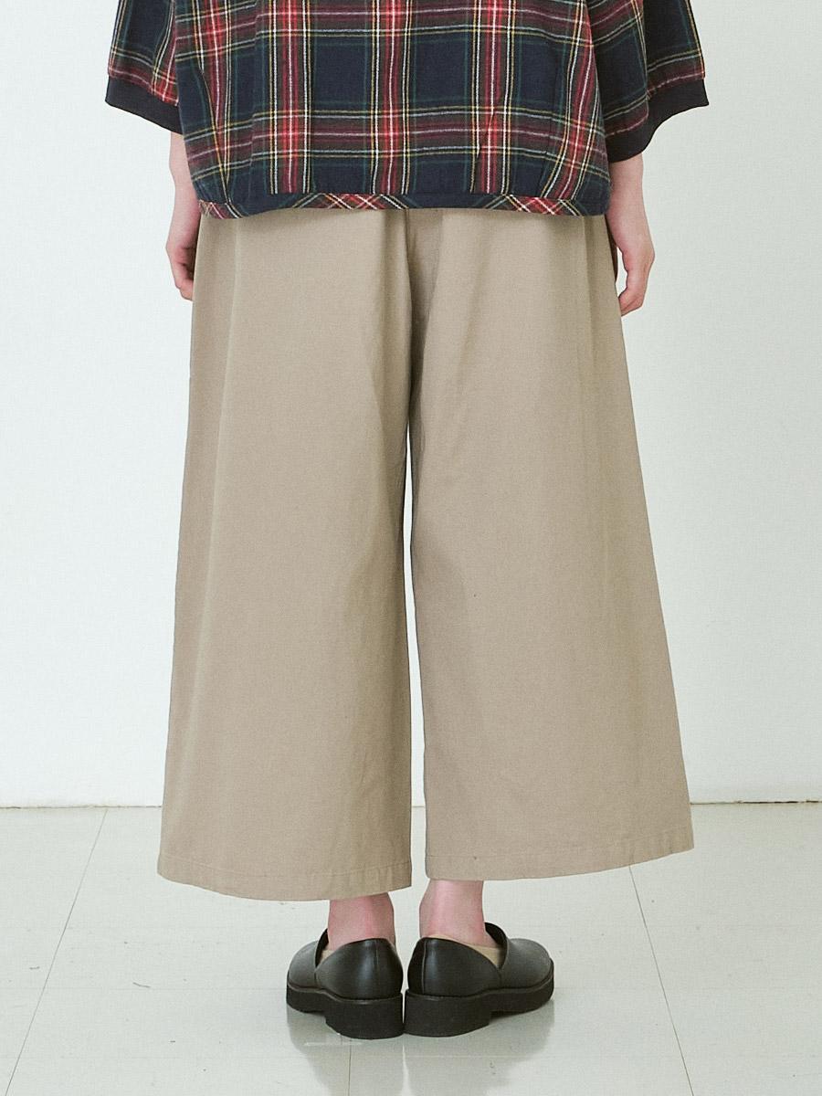 センター切り替えワイドパンツ　綿20ツイル