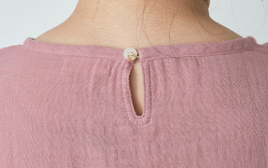 D9753プルオーバーブラウス 綿ダブルガーゼの商品画像