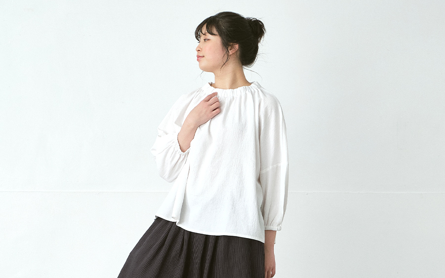 D9761スモックブラウス　綿オックスの商品画像