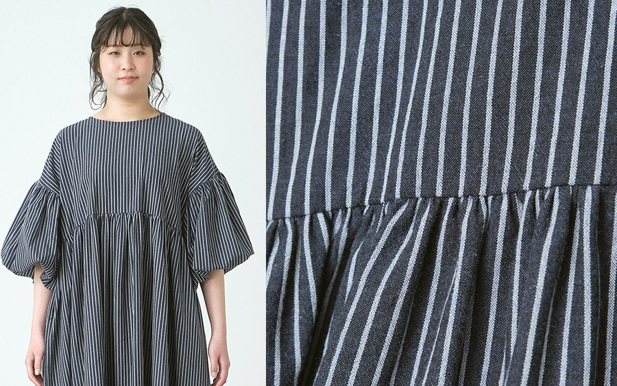 D9781ボリューム袖フレアワンピース　綿ペンシルストライプの商品画像