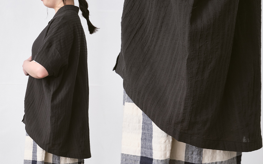 D9806スタンドカラーブラウス　綿ボイルシャドウストライプの商品画像