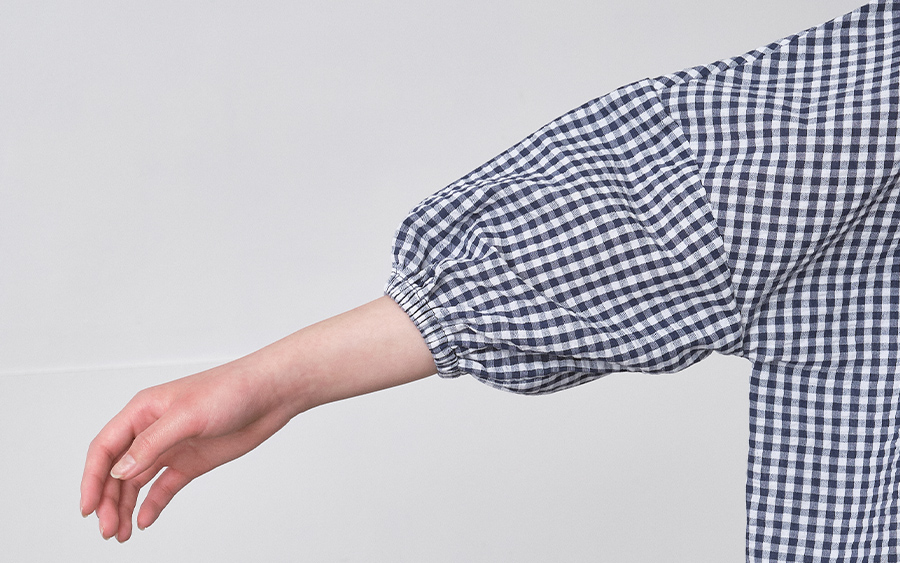 D9814スモックブラウス　コットン混リップルギンガムチェックの商品画像