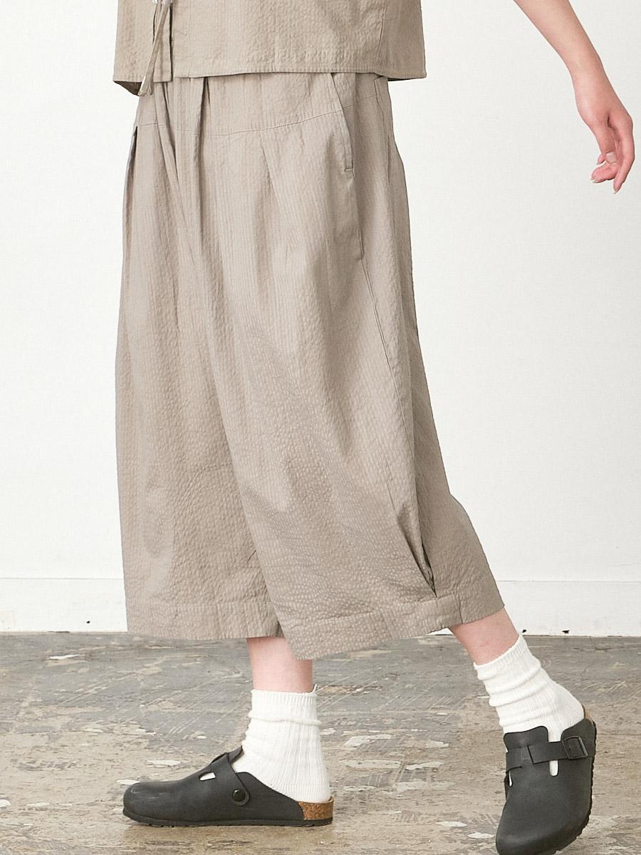 ルーズパンツ