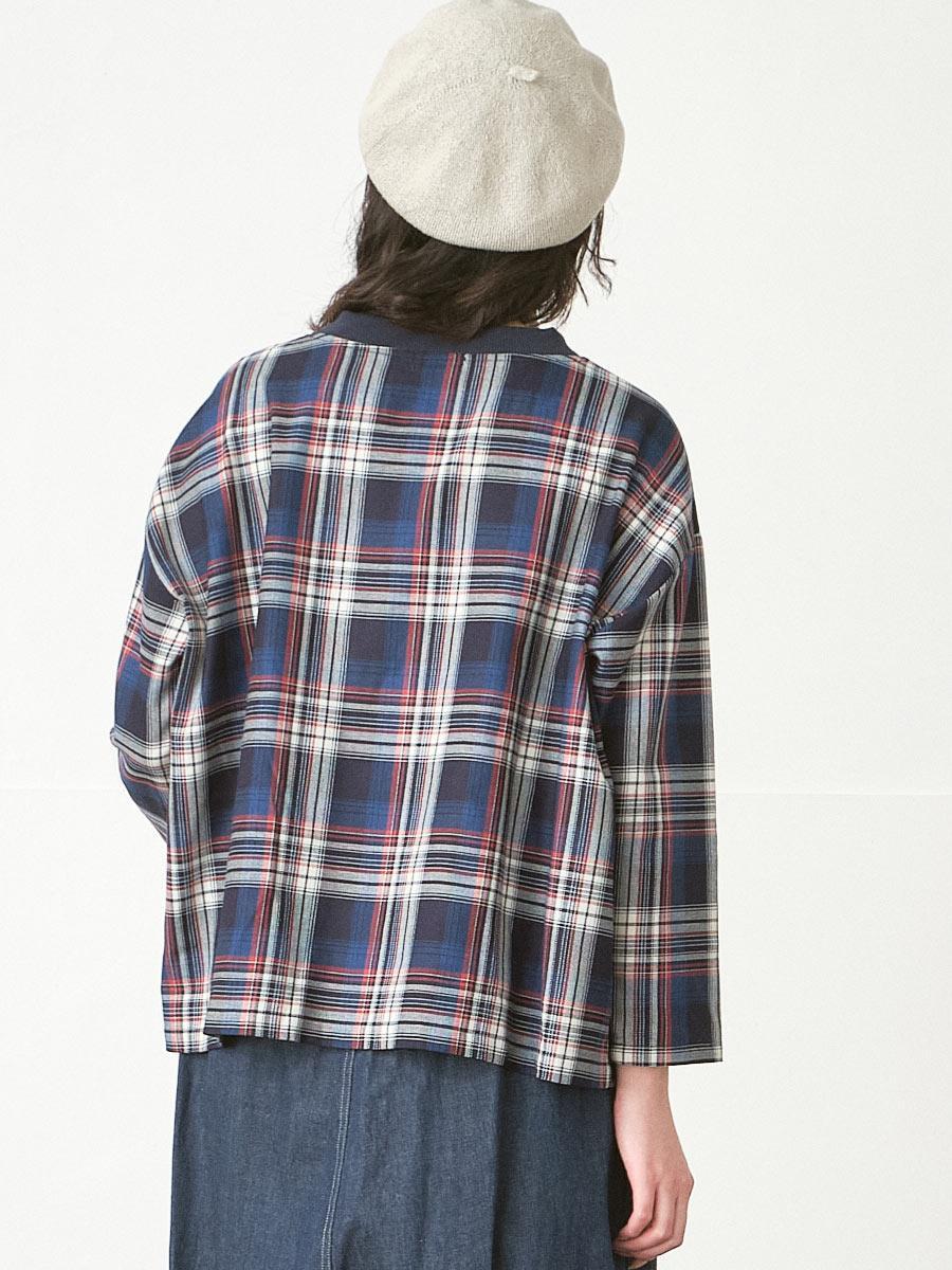 リブプルオーバーブラウス