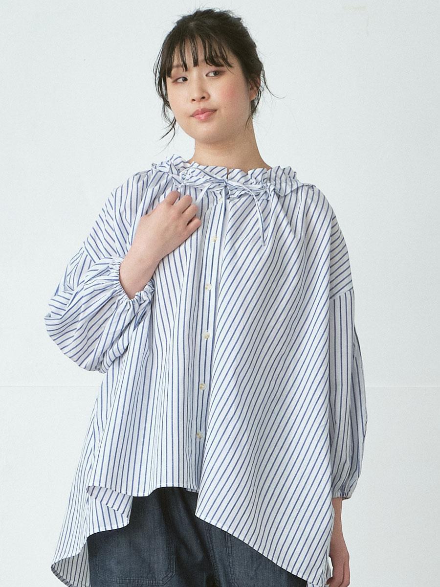 フリル襟ブラウス