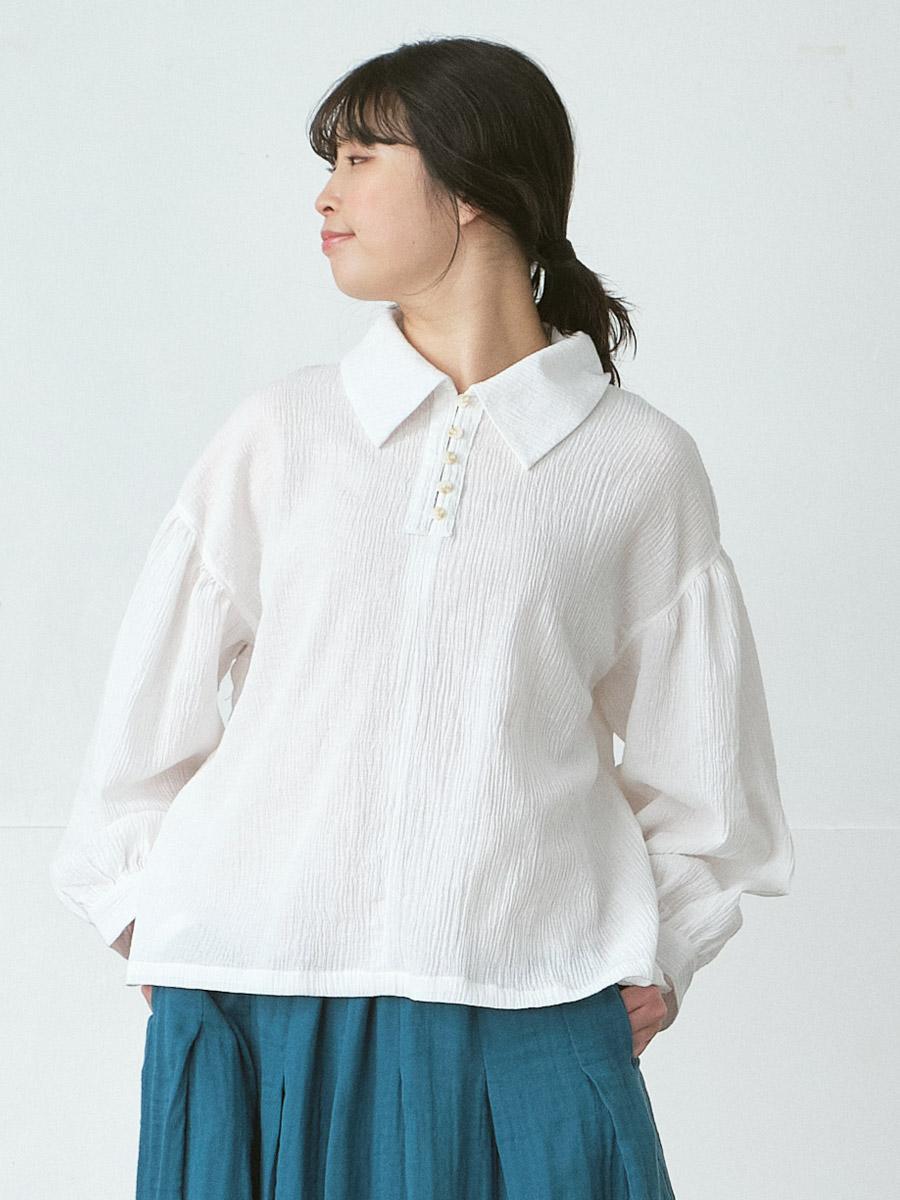 ビッグカラー多ボタンブラウス