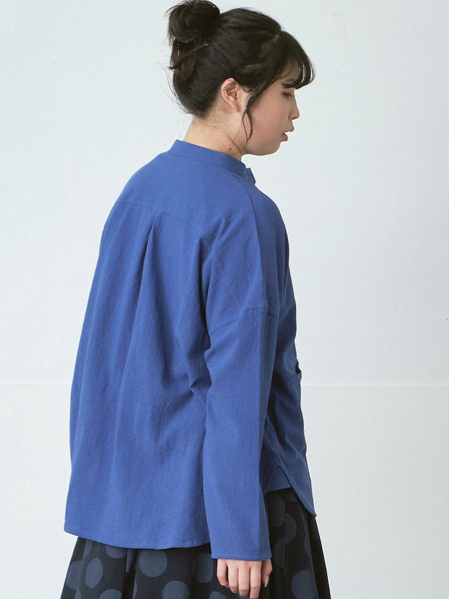 バンドカラーブラウス