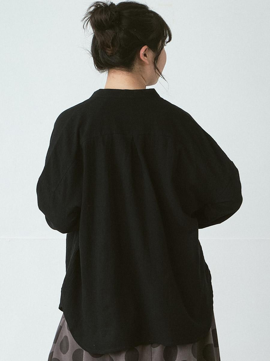 バンドカラーブラウス