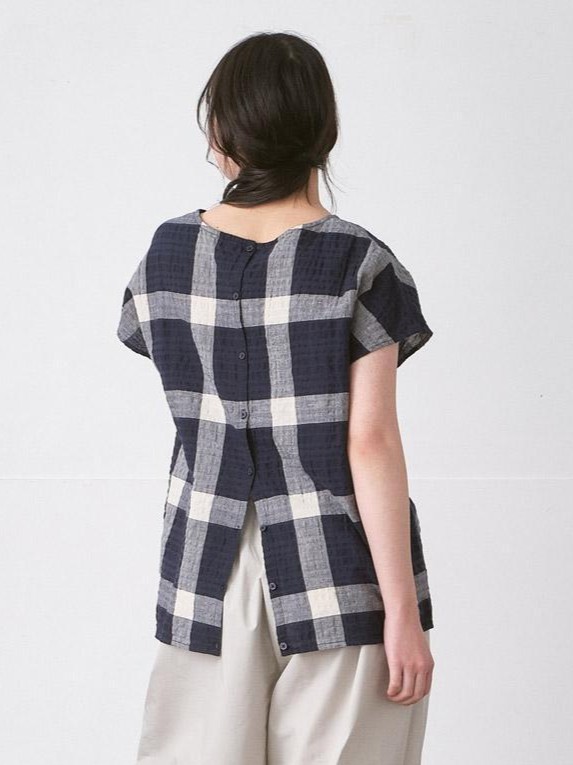 フレンチスリーブブラウス