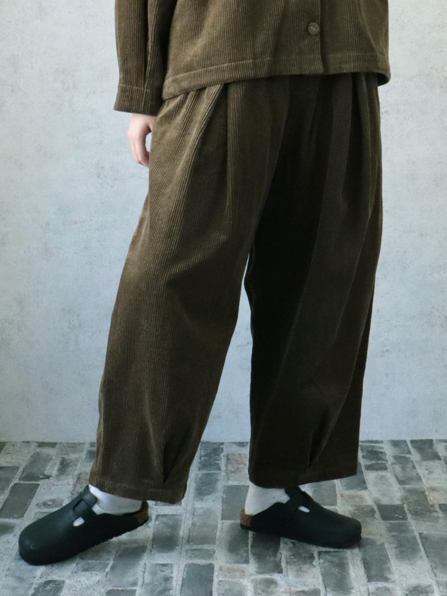 D3287 バルーンパンツ 8Wコーデュロイ グレージュ