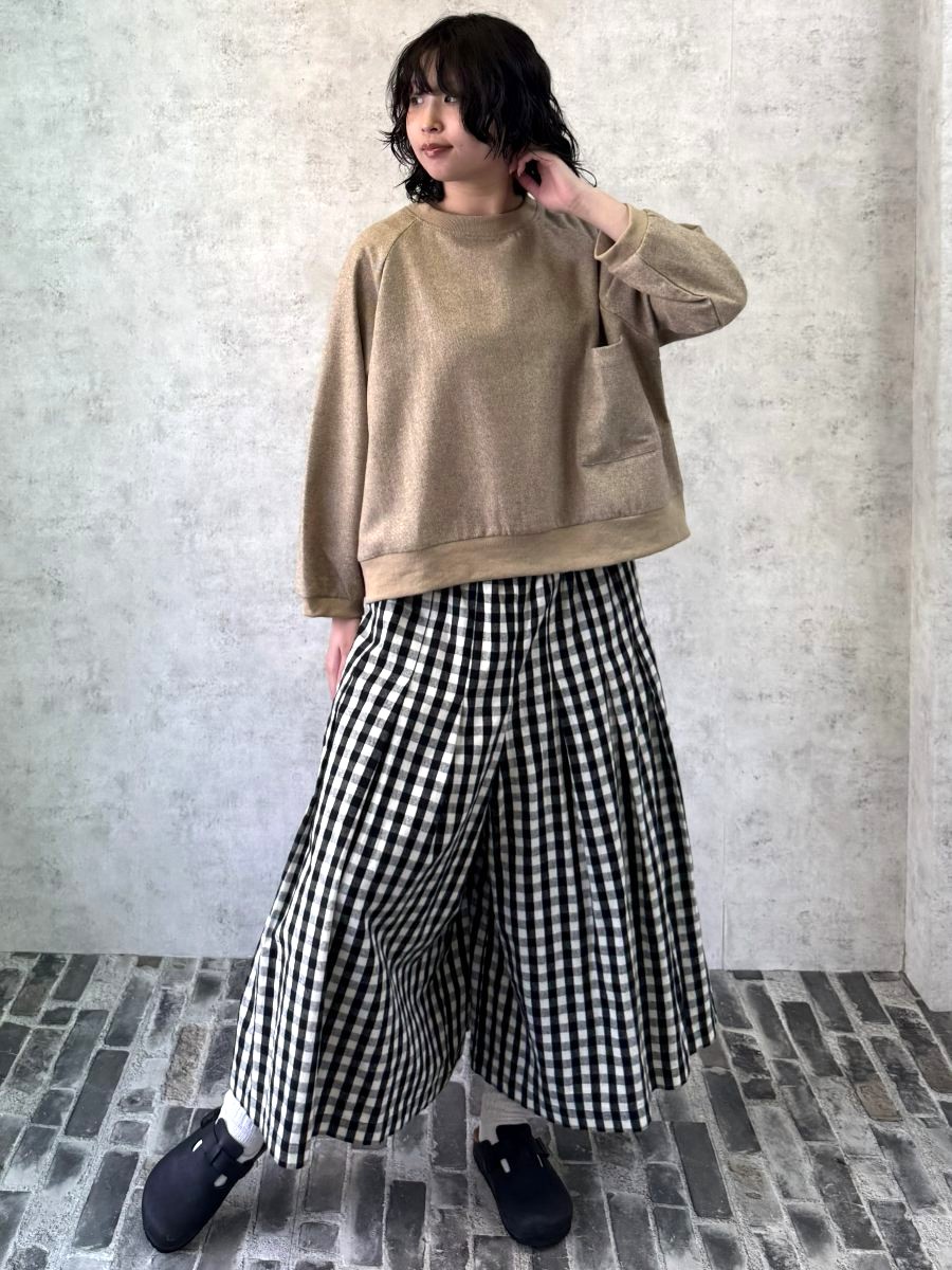 D8839とD3100ガウチョパンツのコーディネート。