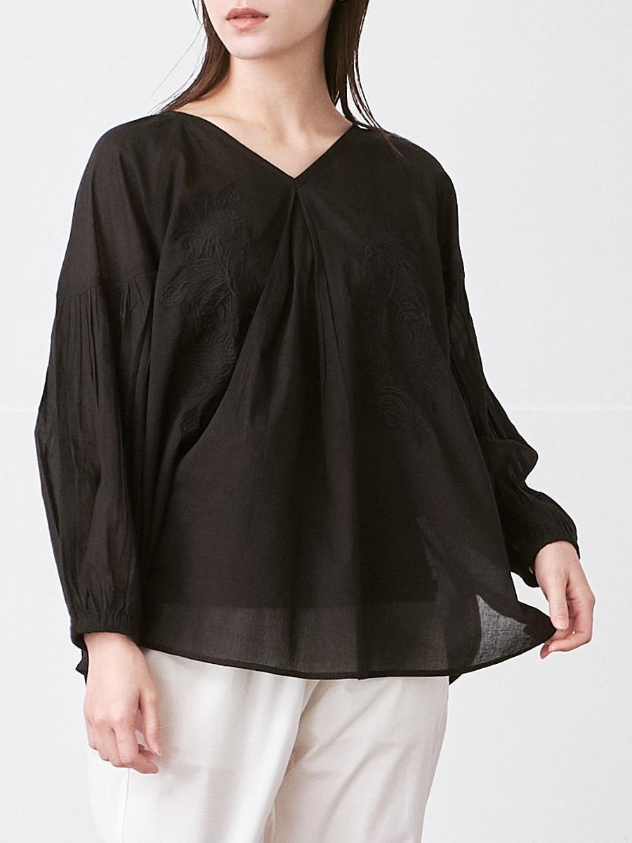 胸元刺繍スモックブラウス　綿ボイル  |palais