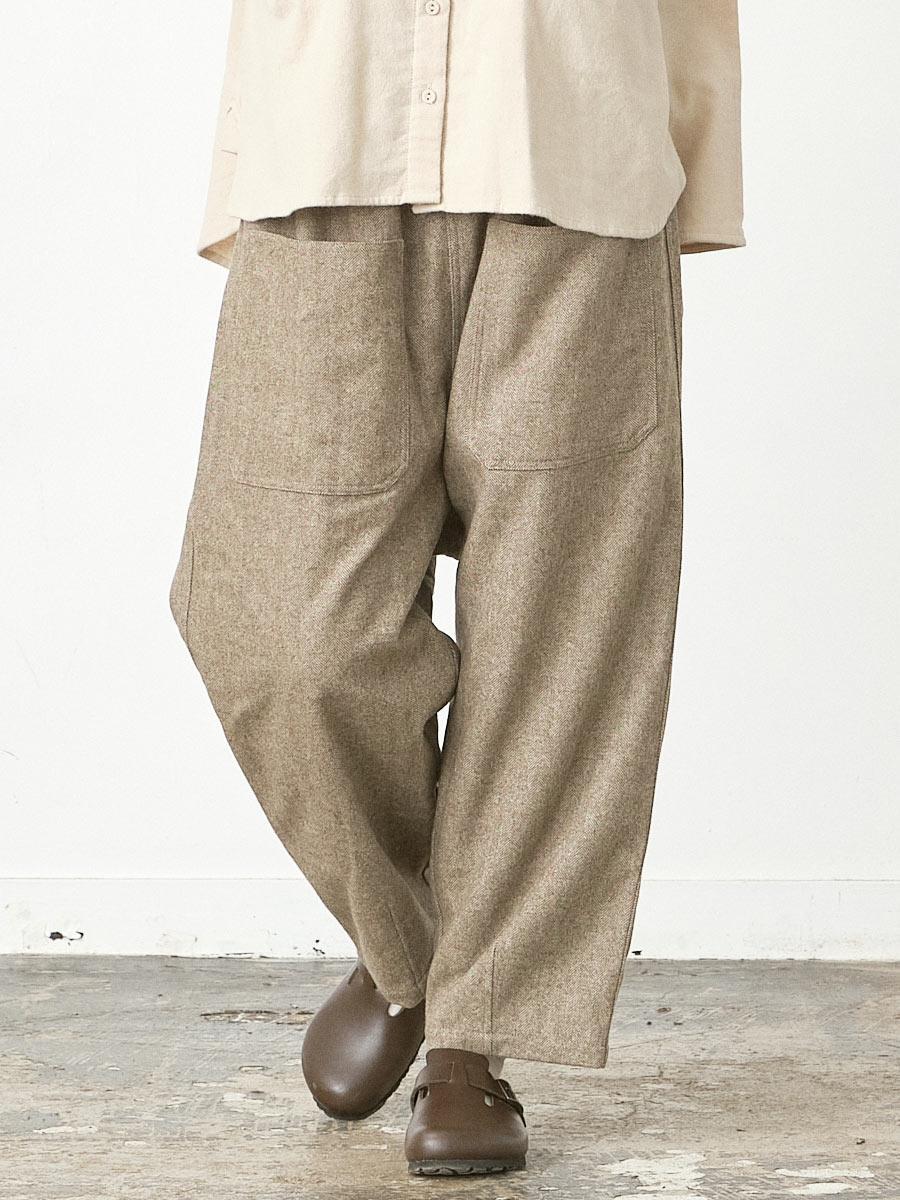 ビッグポケットワイドパンツ　ウール混へリンボン