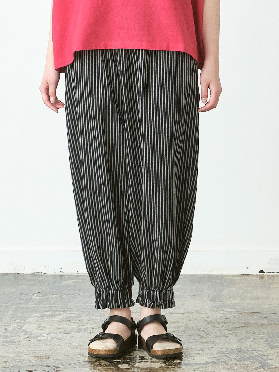 裾ゴムバルーンパンツ　綿ペンシルストライプ