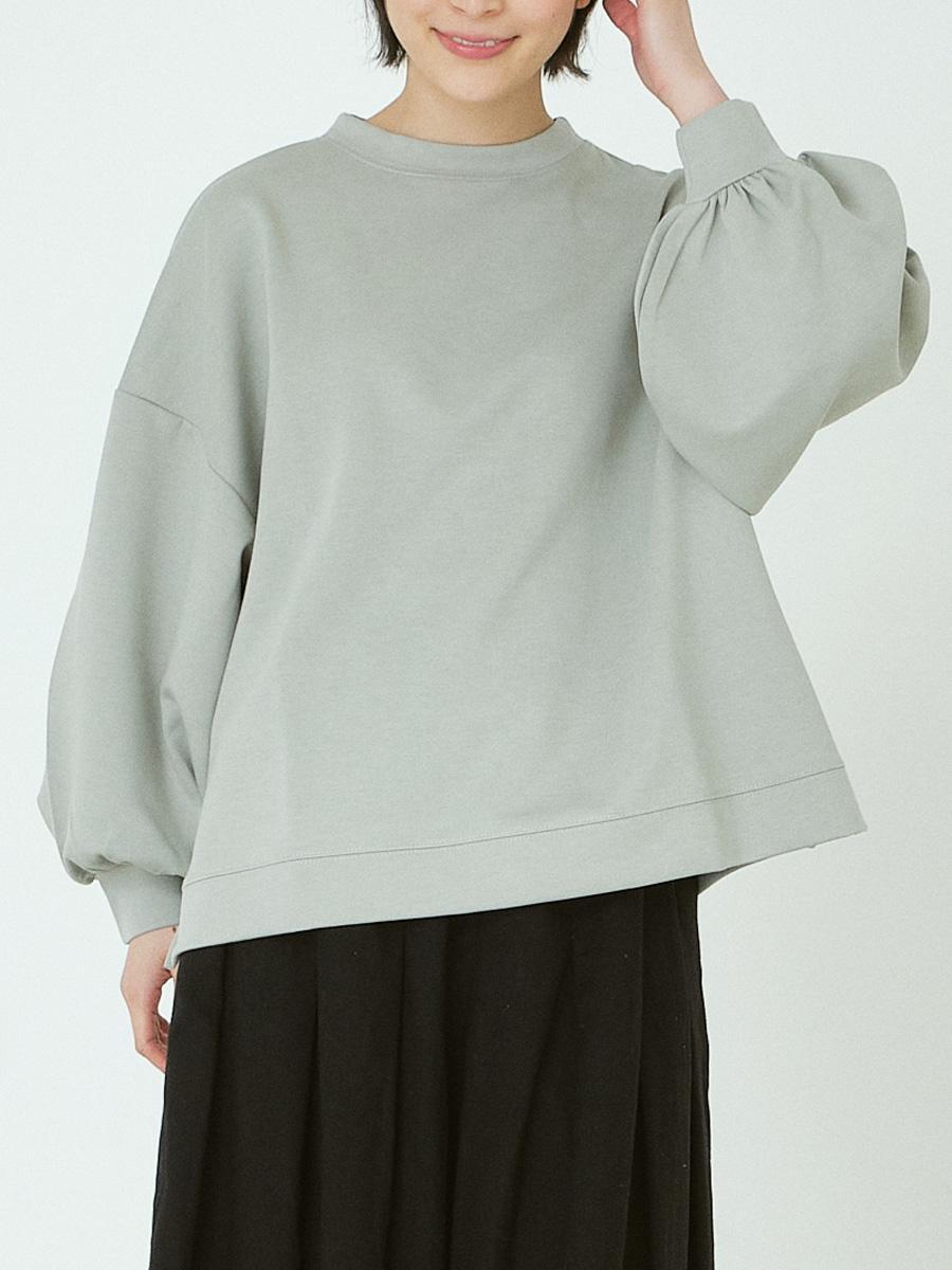 ボリューム袖プルオーバー　T/R/PUダンボール