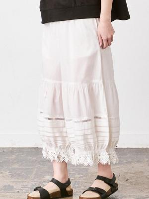 裾ボリュームペチパンツ ローンキャンブリック | palais