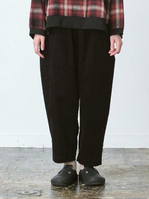 テーパードパンツ　8Wコーデュロイ