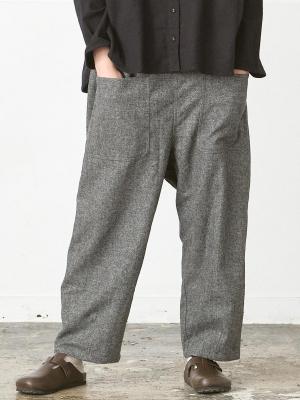 ビッグポケットワイドパンツ　ウール混へリンボン