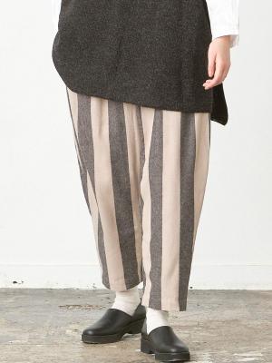 テーパードパンツ　綿ビエラワイドストライプ