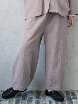 裾ダーツパンツ　綿麻接結