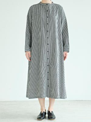 スタンドカラーワンピース 綿ビエラチェック