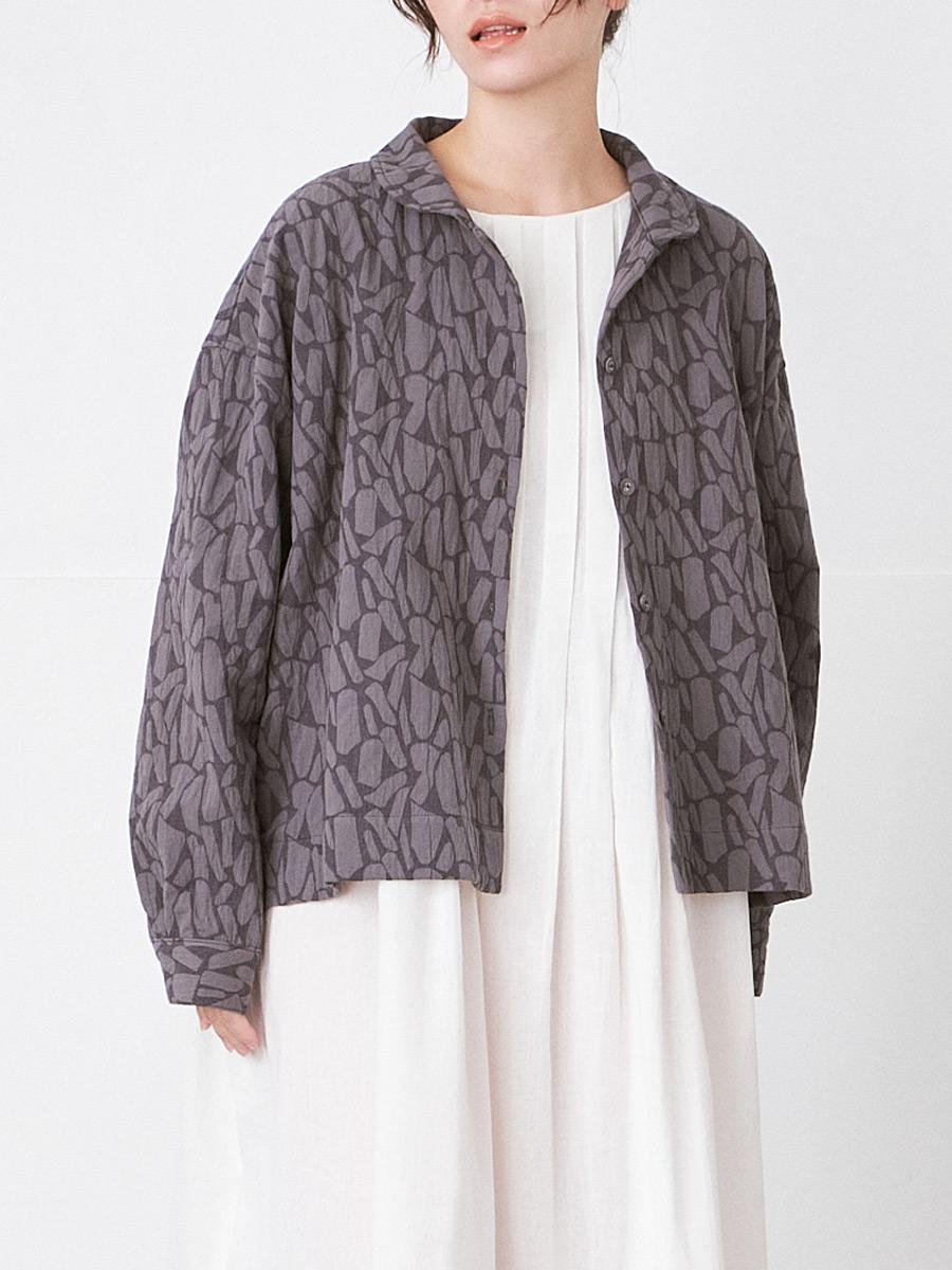 【チャコールグレー】B2858 パイルジャガード幾何柄開襟シャツジャケット シャツジャケット ジャガード織幾何学柄 | シャツBLナガソデ | 【公式